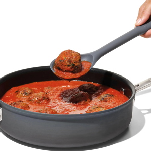CUCCHIAIO CUCINA SILICONE NERO CM.33